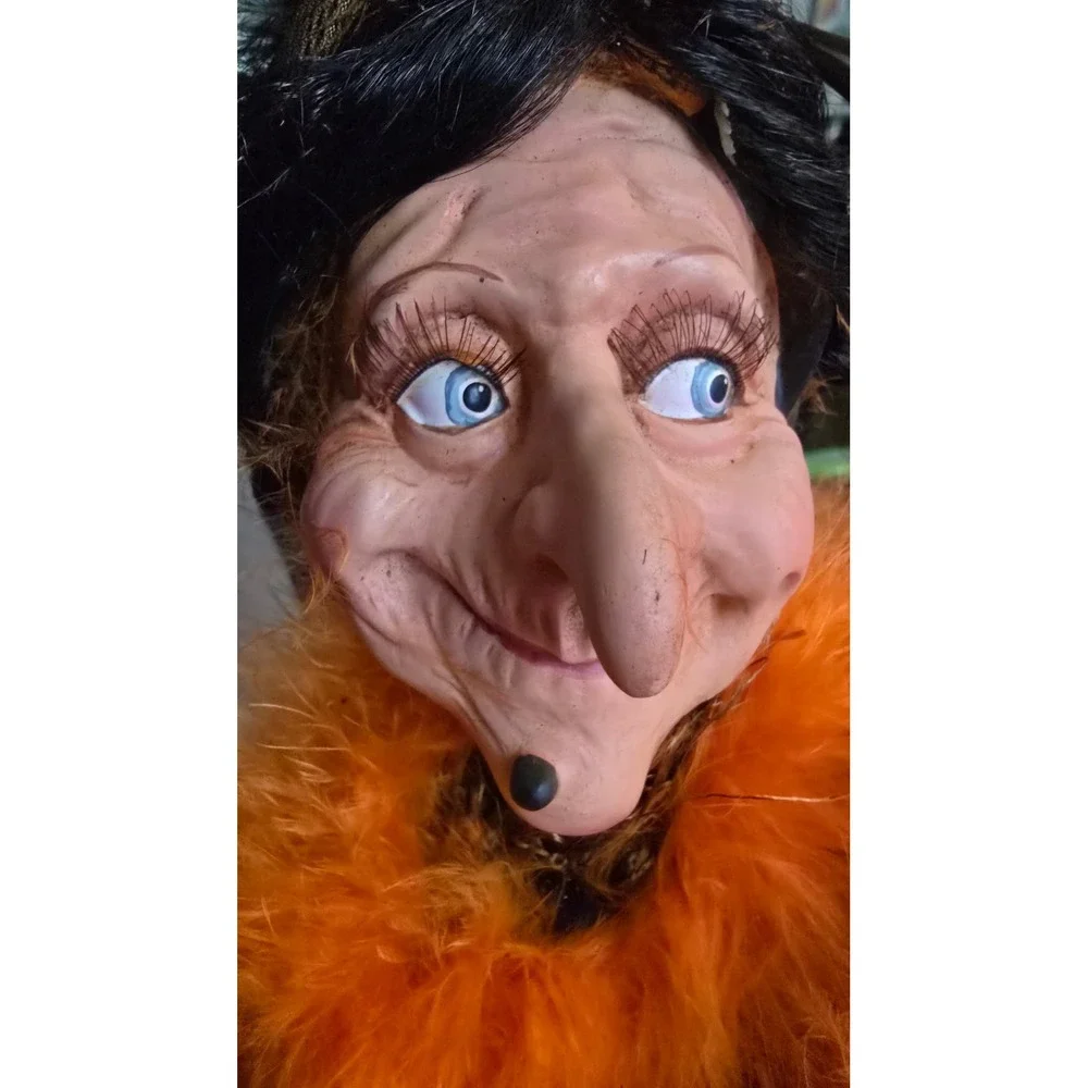 Rare Katherine's Collection Disturbing Delights Witch 18